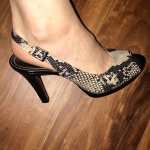 Tahari snake skin heels